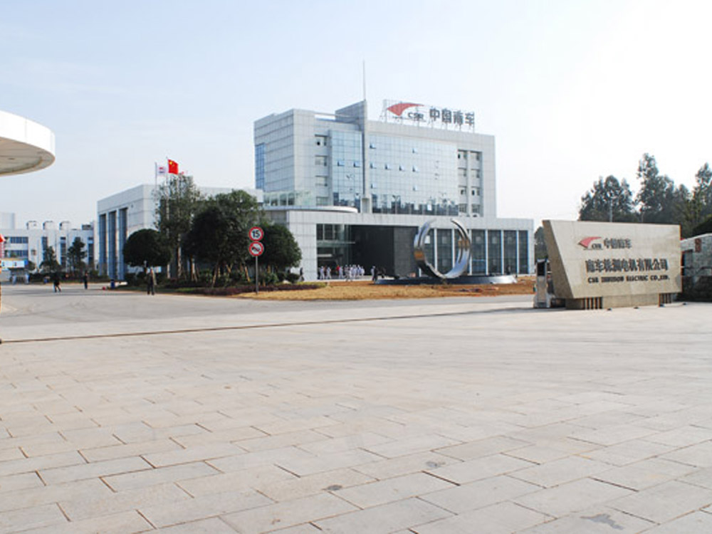 中国南车-锅炉预制式不锈钢烟囱工程、水箱工程